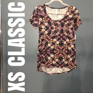 LuLaRoe Classic Tee XS